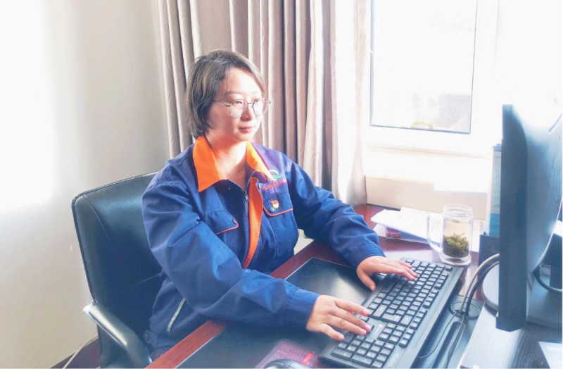省物產(chǎn)集團(tuán)黨務(wù)工作者、先進(jìn)模范持續(xù)熱議黨的二十大精神（二）